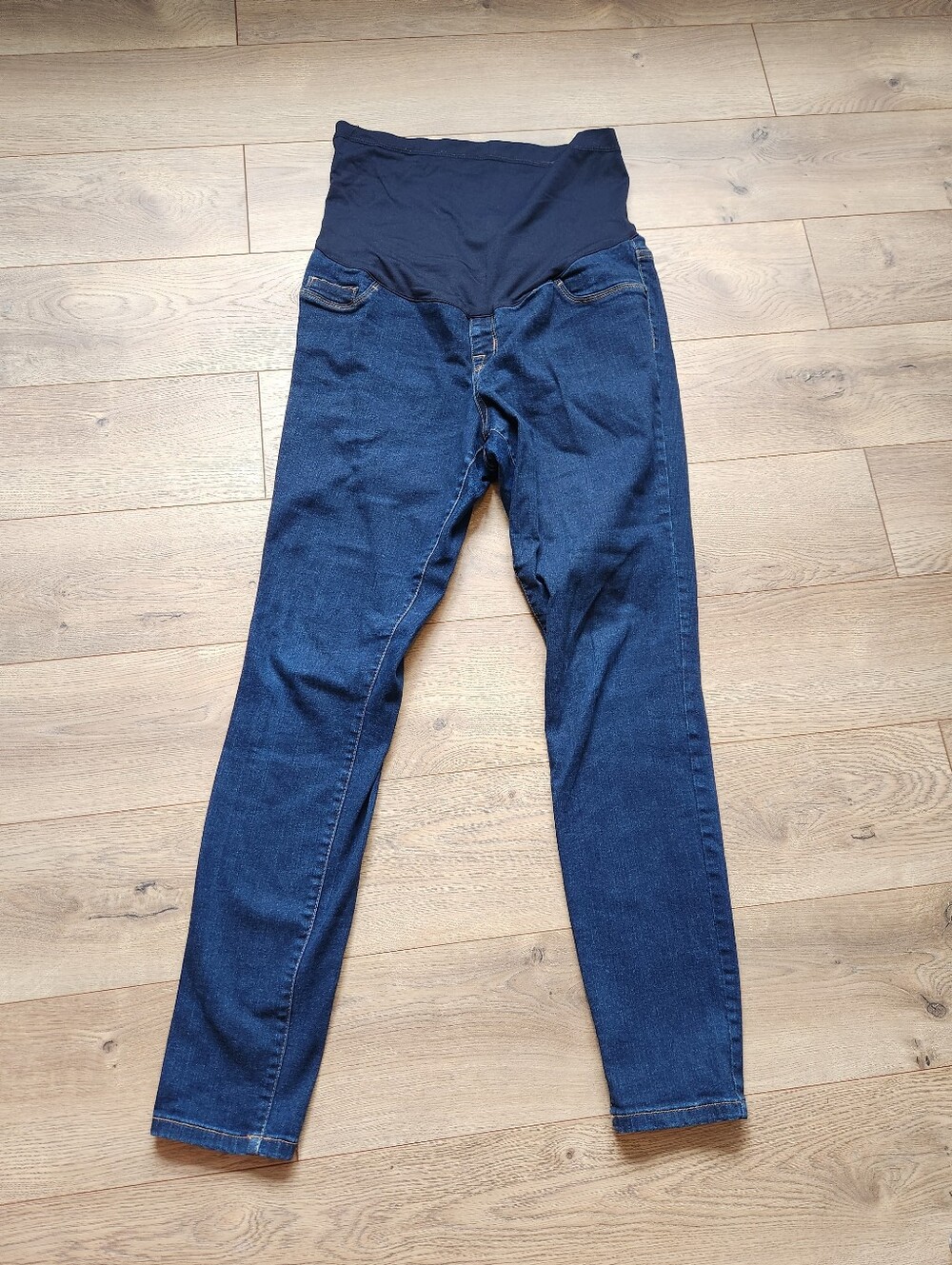 Medium Maternity jegging jeans